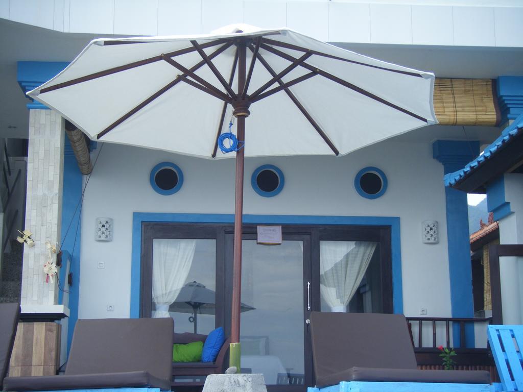 De Adema Guesthouse Amed  Exterior photo