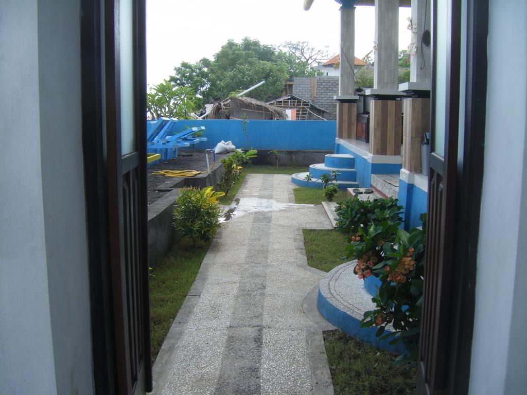 De Adema Guesthouse Amed  Exterior photo