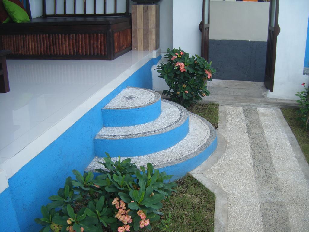 De Adema Guesthouse Amed  Exterior photo
